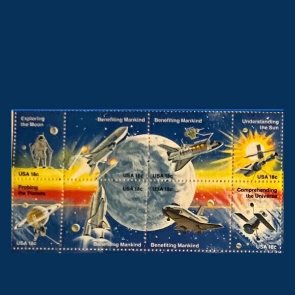 UNHINGED 18 CENTS EXPLORING SPACE U.S. STAMP SHEET - Picture 3 of 3